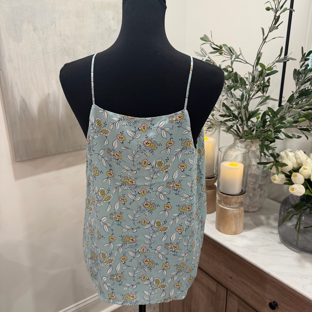 LOFT Floral Camisole in Blue and Yellow Floral with Button Detail - Picture 3 of 16